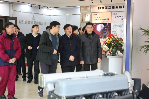 Заместитель директора провинциального постоянного комитета Мао Гуанли провел исследование для XINCHAI.